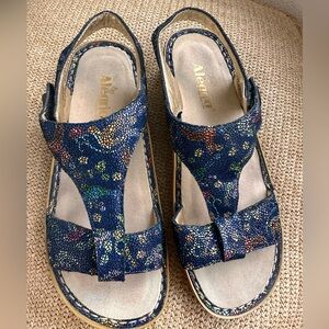 ALEGRIA Ken Workwomanship Sandal - Size 10/40